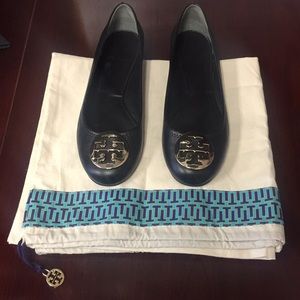 Tory Burch Reva Flats Black Leather, Gold Hardware